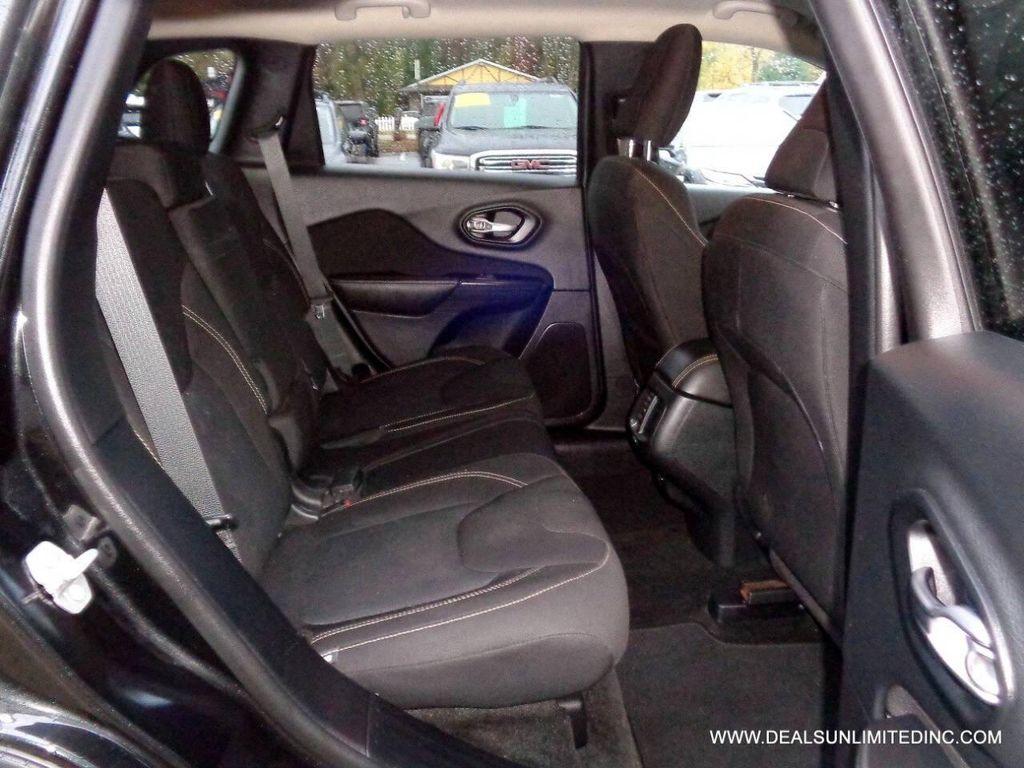 used 2016 Jeep Cherokee car, priced at $11,888