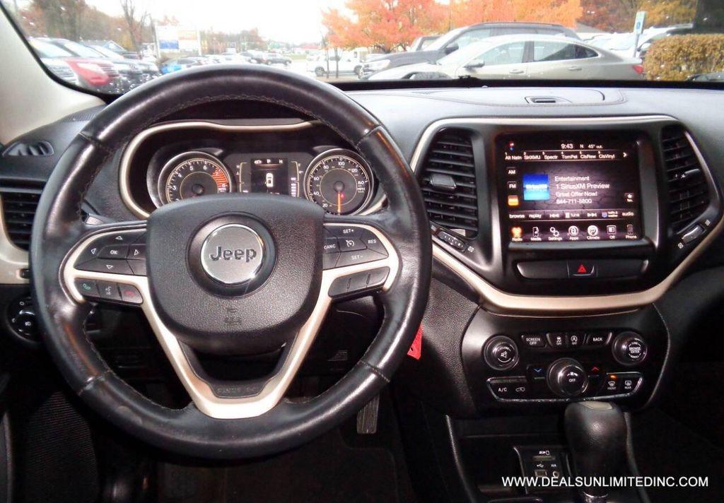 used 2016 Jeep Cherokee car, priced at $11,888