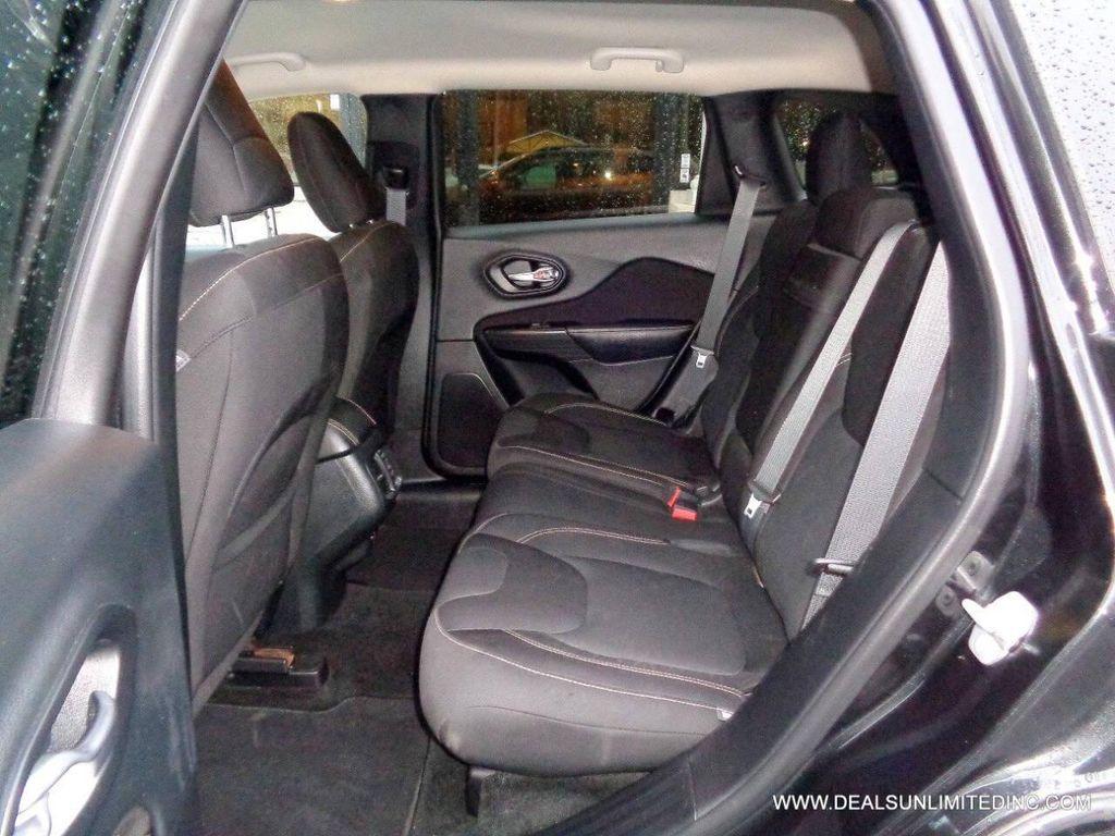 used 2016 Jeep Cherokee car, priced at $11,888