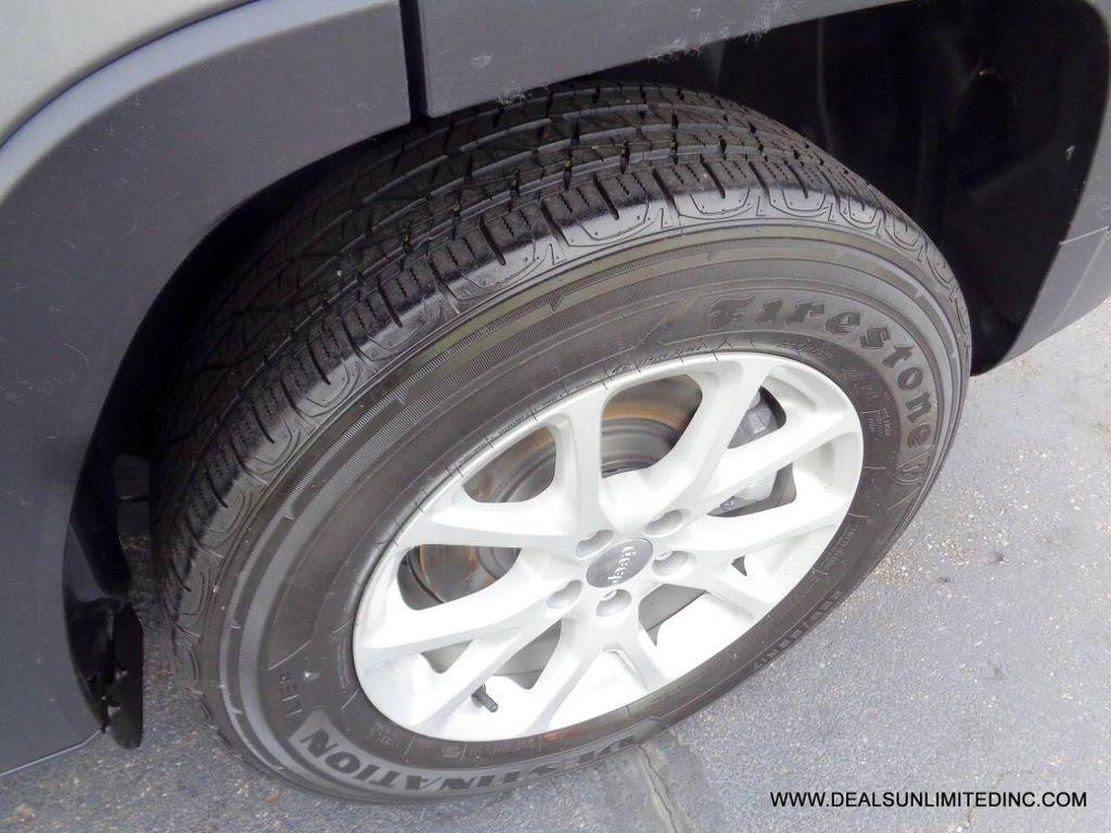 used 2017 Jeep Cherokee car, priced at $14,988
