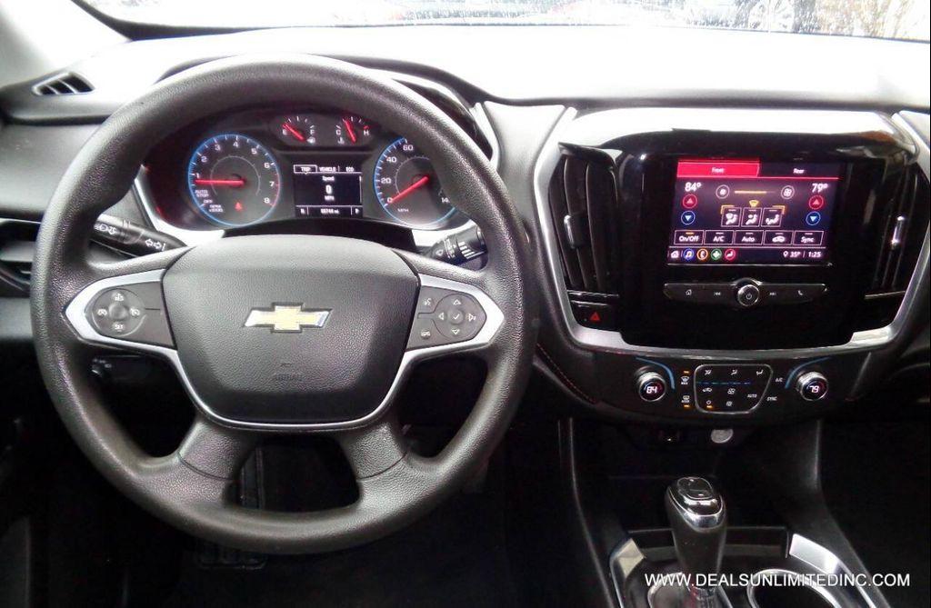 used 2020 Chevrolet Traverse car, priced at $17,688