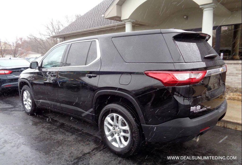 used 2020 Chevrolet Traverse car, priced at $17,688