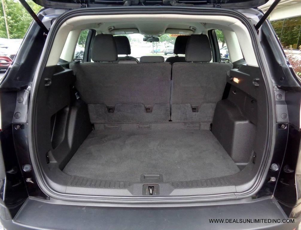 used 2015 Ford Escape car, priced at $7,988