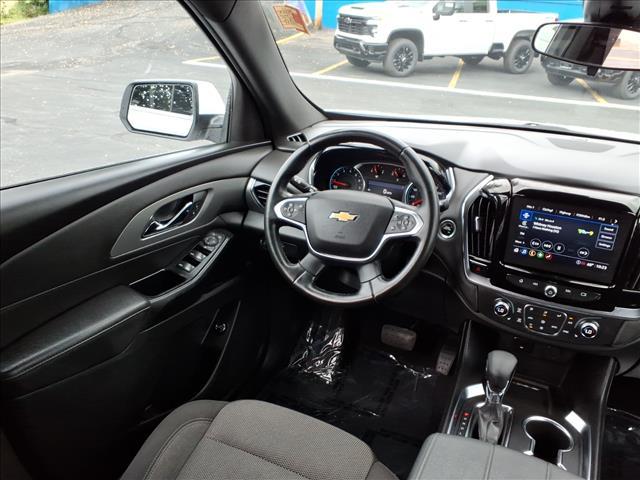 used 2023 Chevrolet Traverse car, priced at $32,490
