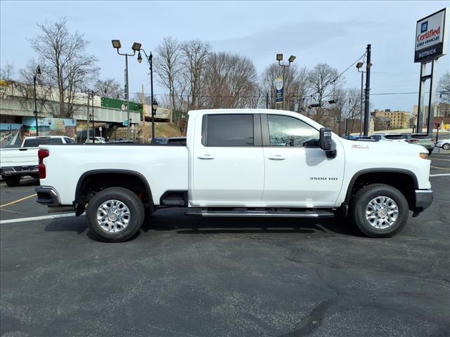 new 2026 Chevrolet Silverado 3500 car, priced at $73,089
