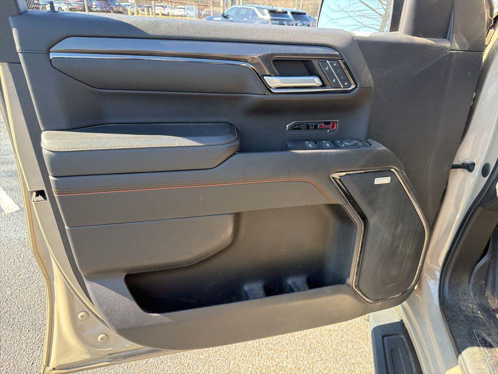 used 2022 GMC Sierra 1500 car, priced at $44,250