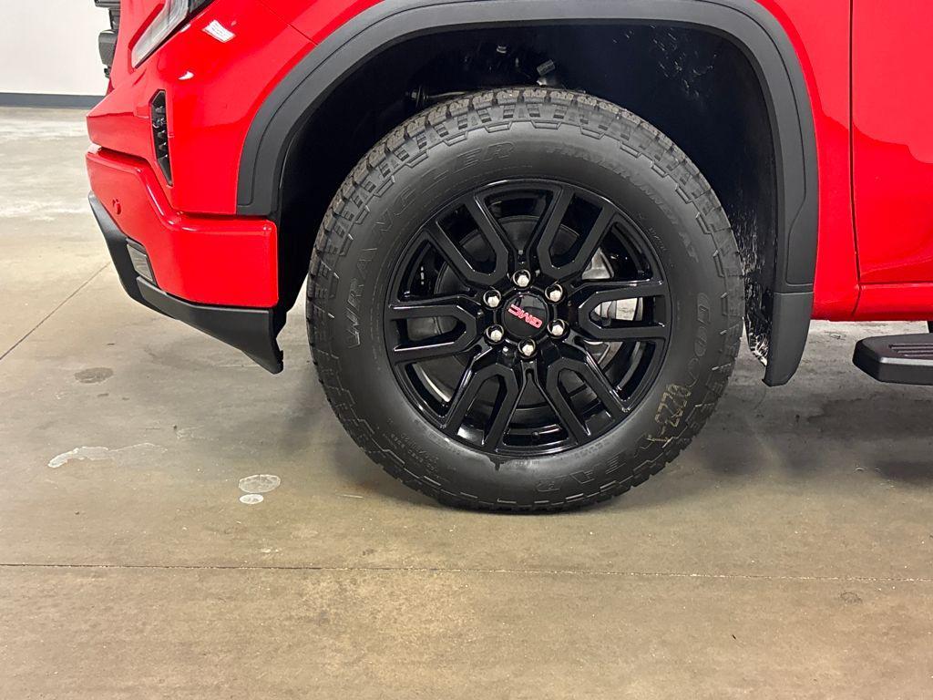 new 2026 GMC Sierra 1500 car, priced at $56,095