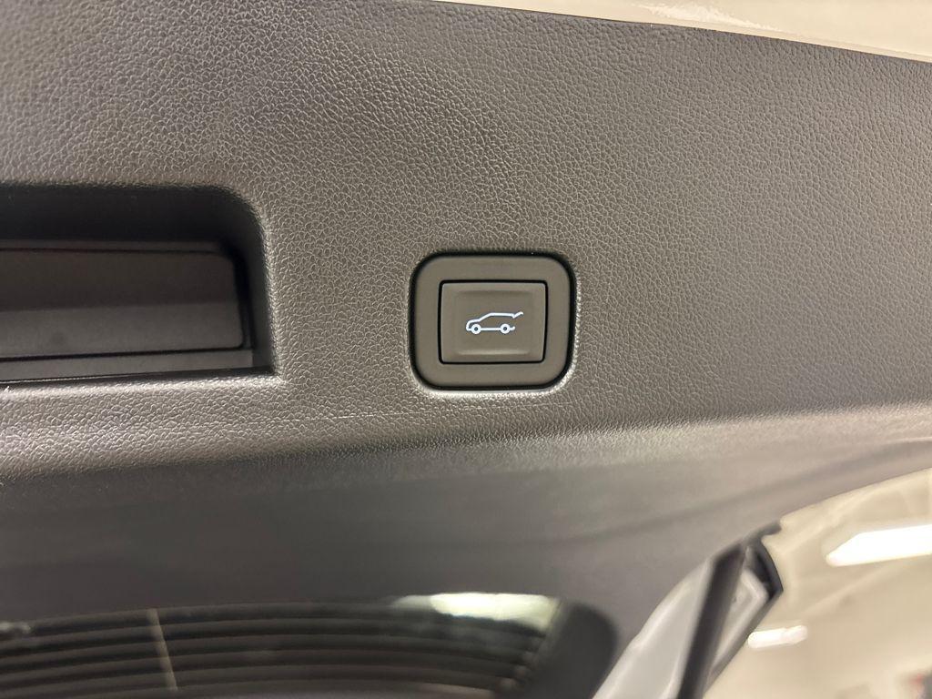 new 2026 Buick Enclave car, priced at $43,545