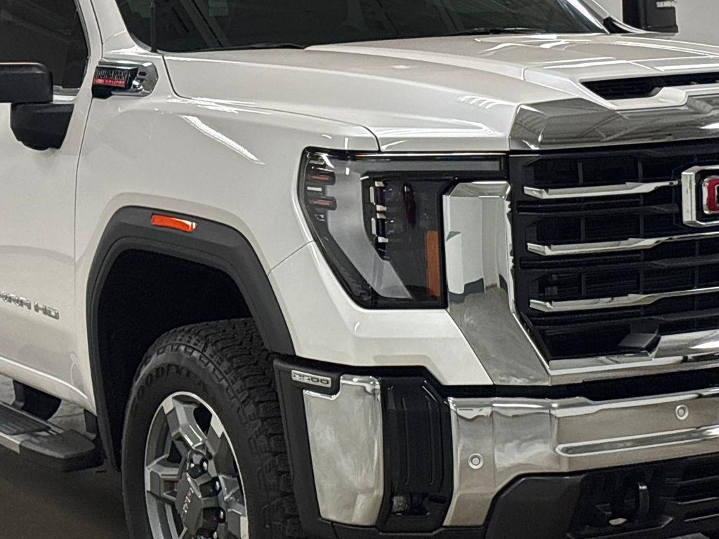 new 2025 GMC Sierra 2500 car, priced at $74,990
