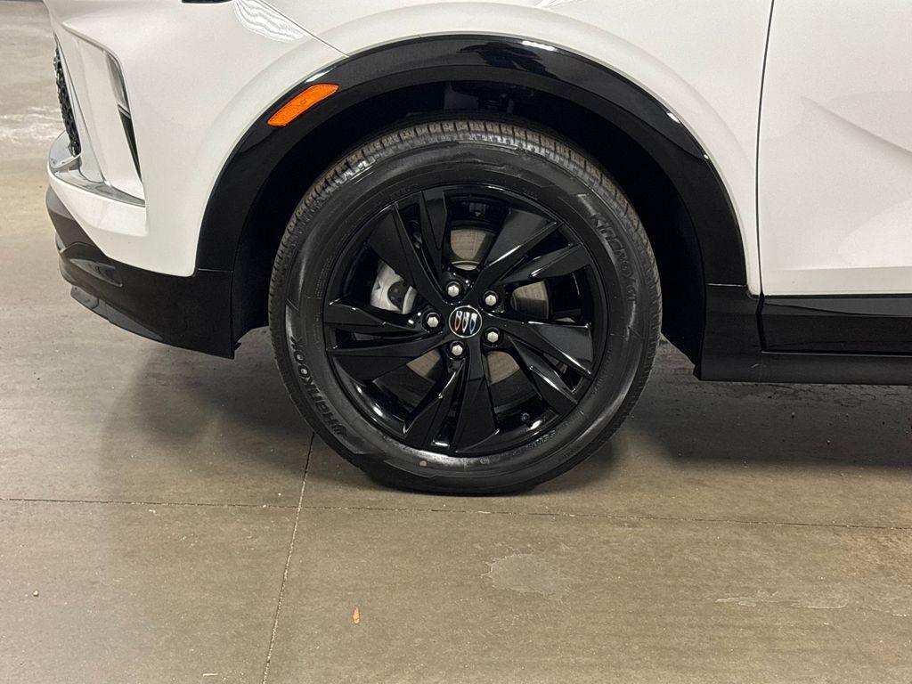 used 2024 Buick Encore GX car, priced at $20,900