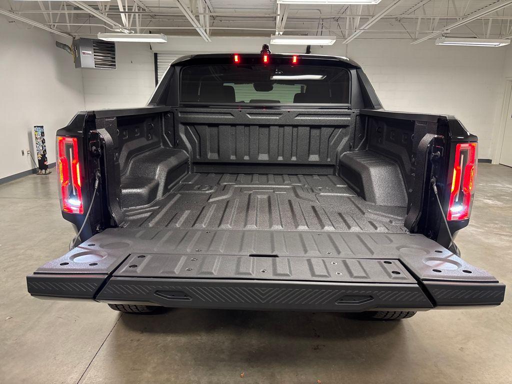 new 2026 GMC HUMMER EV Pickup car, priced at $94,611