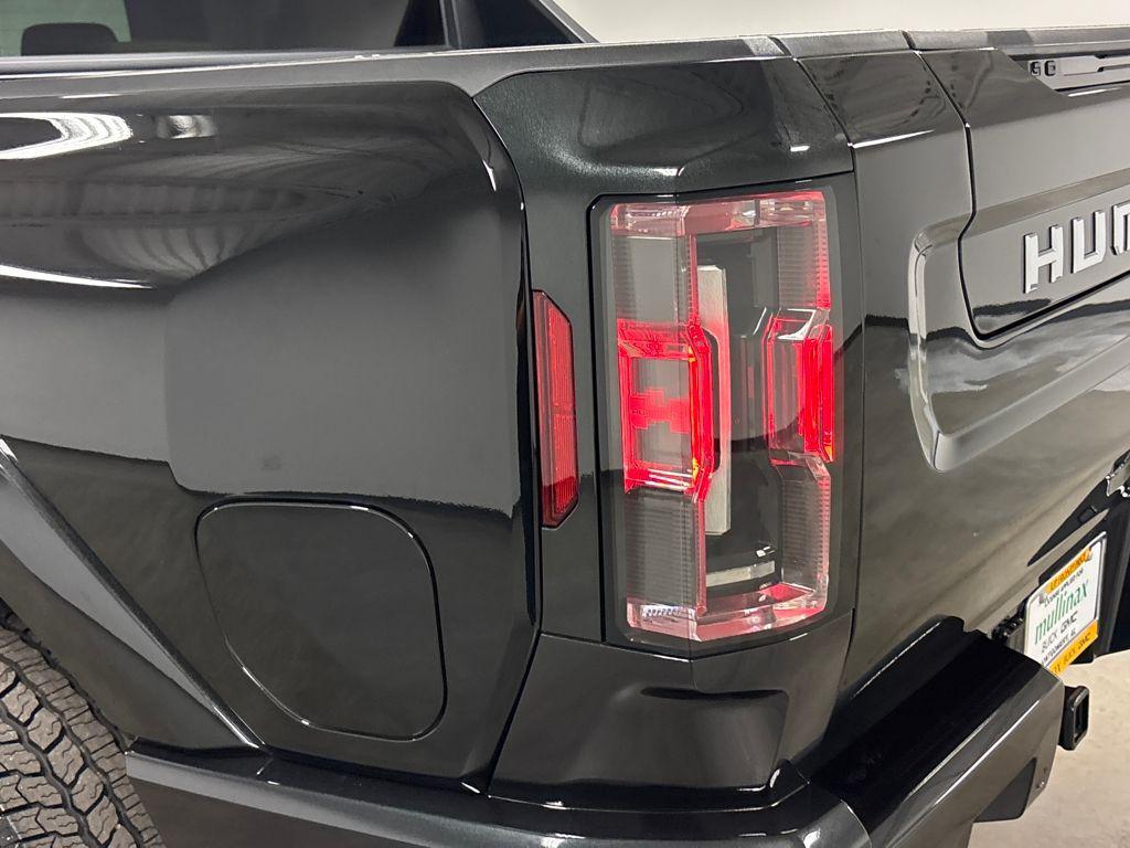 new 2026 GMC HUMMER EV Pickup car, priced at $94,611