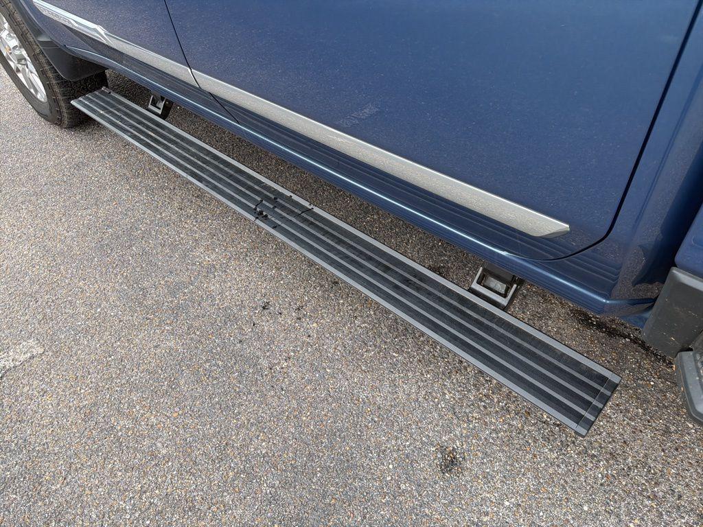 used 2024 Chevrolet Silverado 2500 car, priced at $71,000