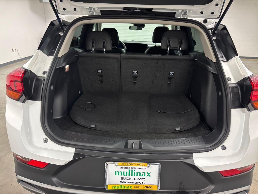 used 2025 Buick Encore GX car, priced at $21,250