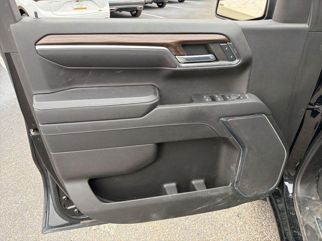 used 2023 Chevrolet Silverado 1500 car, priced at $33,750