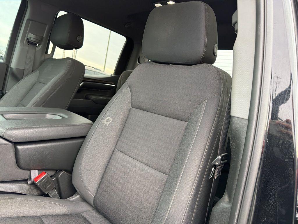 used 2023 Chevrolet Silverado 1500 car, priced at $33,750