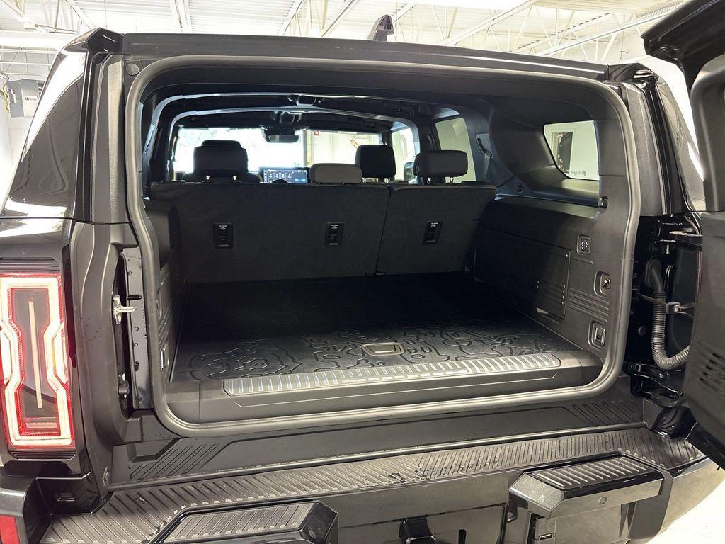 new 2025 GMC HUMMER EV SUV car, priced at $90,450