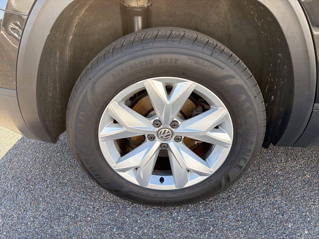 used 2018 Volkswagen Atlas car, priced at $14,500