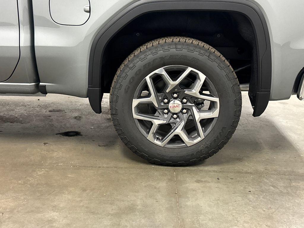 new 2026 GMC Sierra 1500 car, priced at $53,105