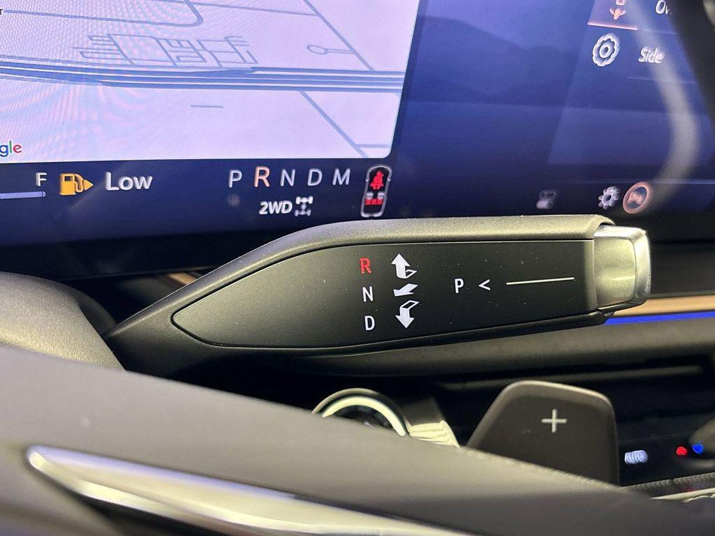 new 2025 Buick Envision car, priced at $36,674