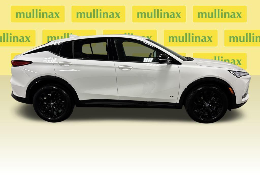 used 2025 Buick Envista car, priced at $24,750