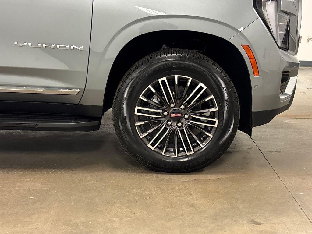 new 2026 GMC Yukon XL car, priced at $76,490