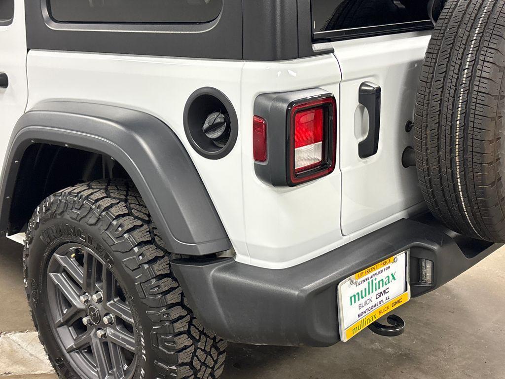 used 2024 Jeep Wrangler car, priced at $28,500