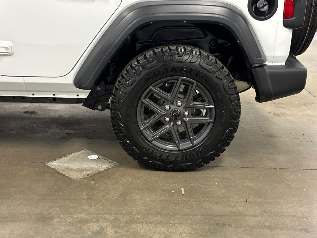 used 2024 Jeep Wrangler car, priced at $28,500