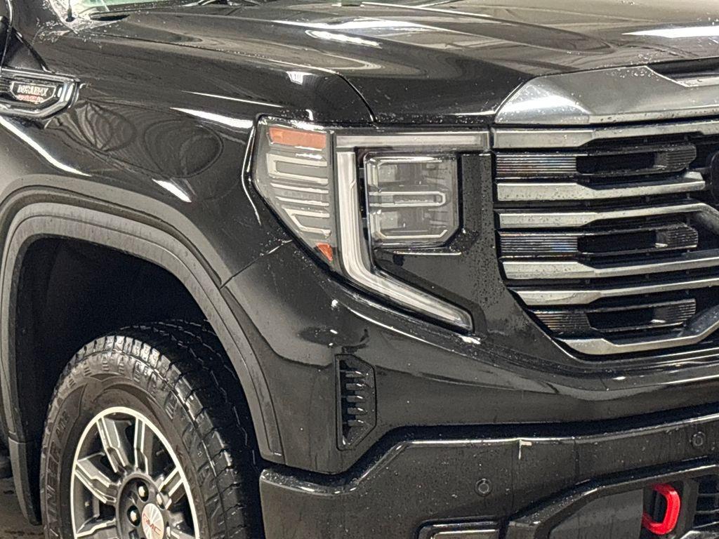 used 2024 GMC Sierra 1500 car, priced at $47,975
