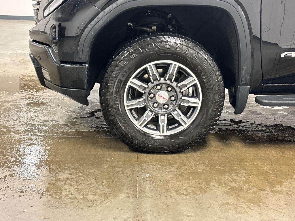 used 2024 GMC Sierra 1500 car, priced at $47,975