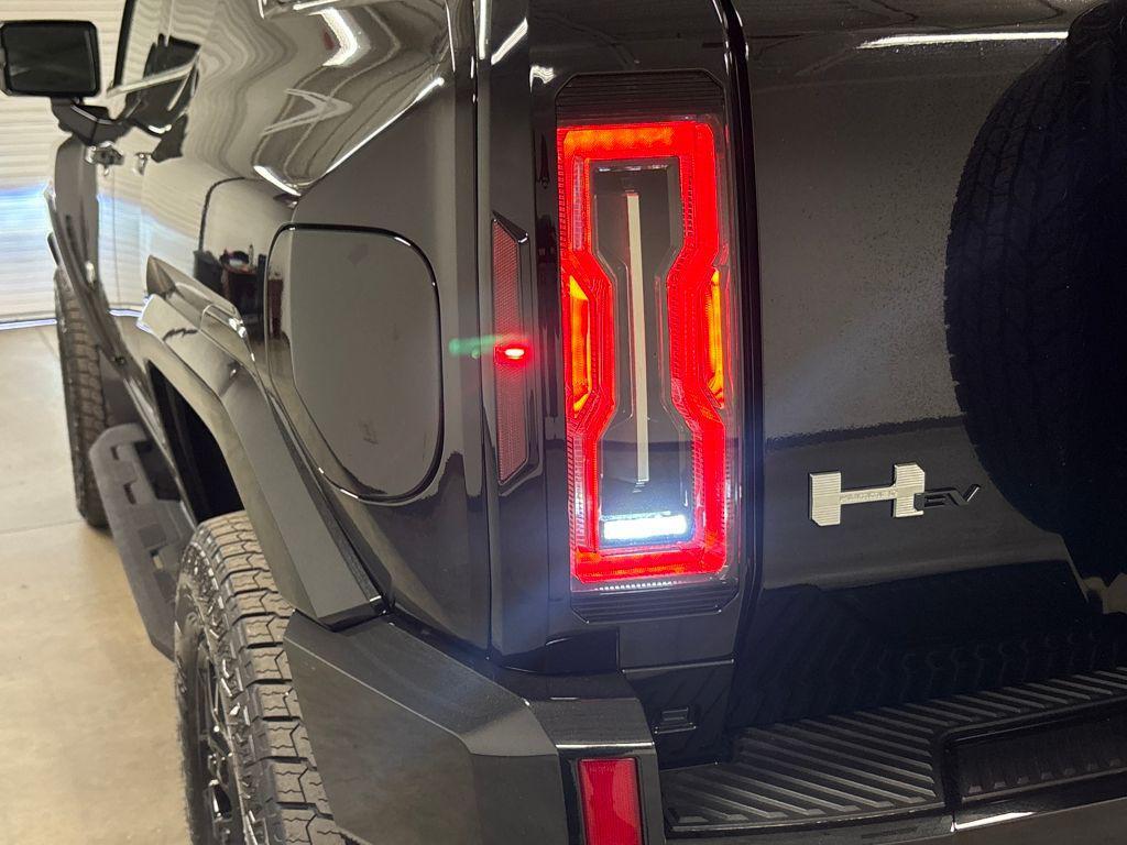 new 2026 GMC HUMMER EV SUV car, priced at $89,600