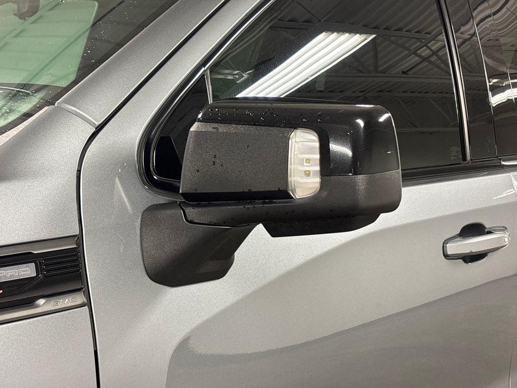 used 2021 GMC Sierra 1500 car, priced at $34,900