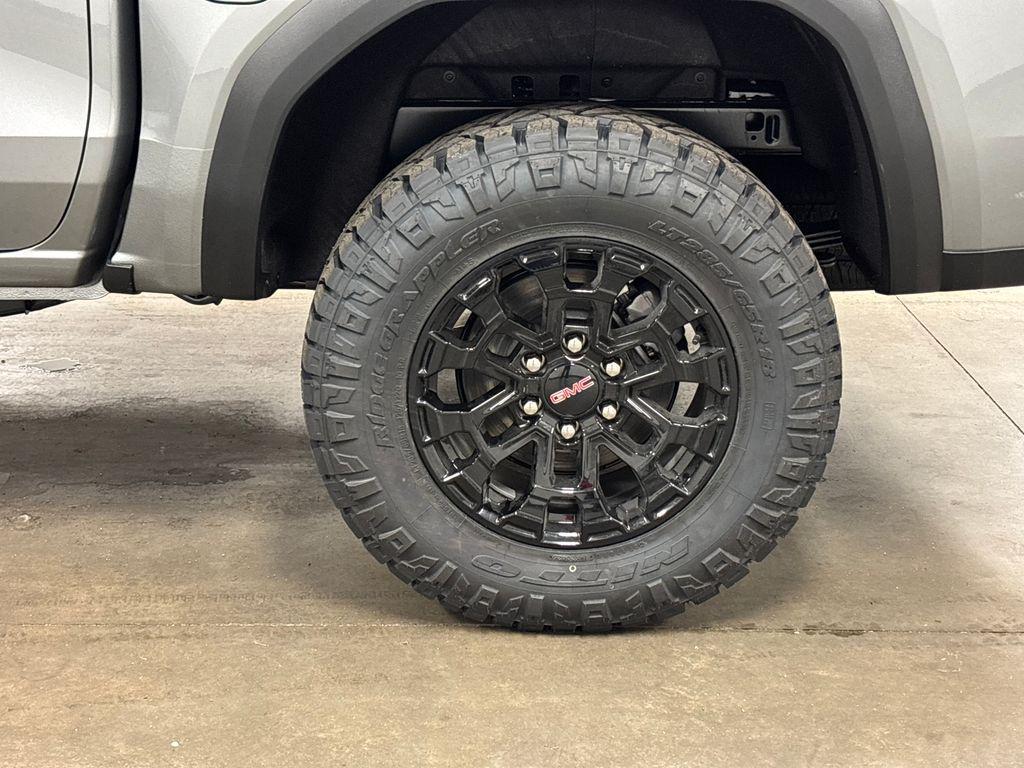 new 2026 GMC Canyon car, priced at $39,885