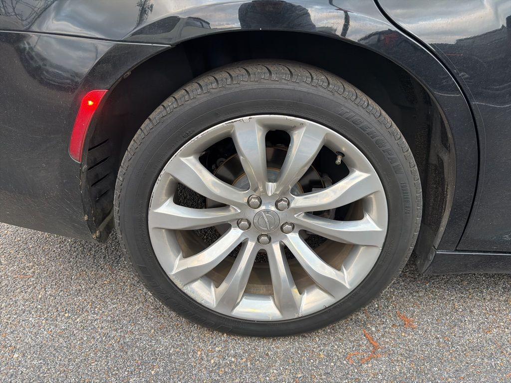 used 2020 Chrysler 300 car, priced at $15,500