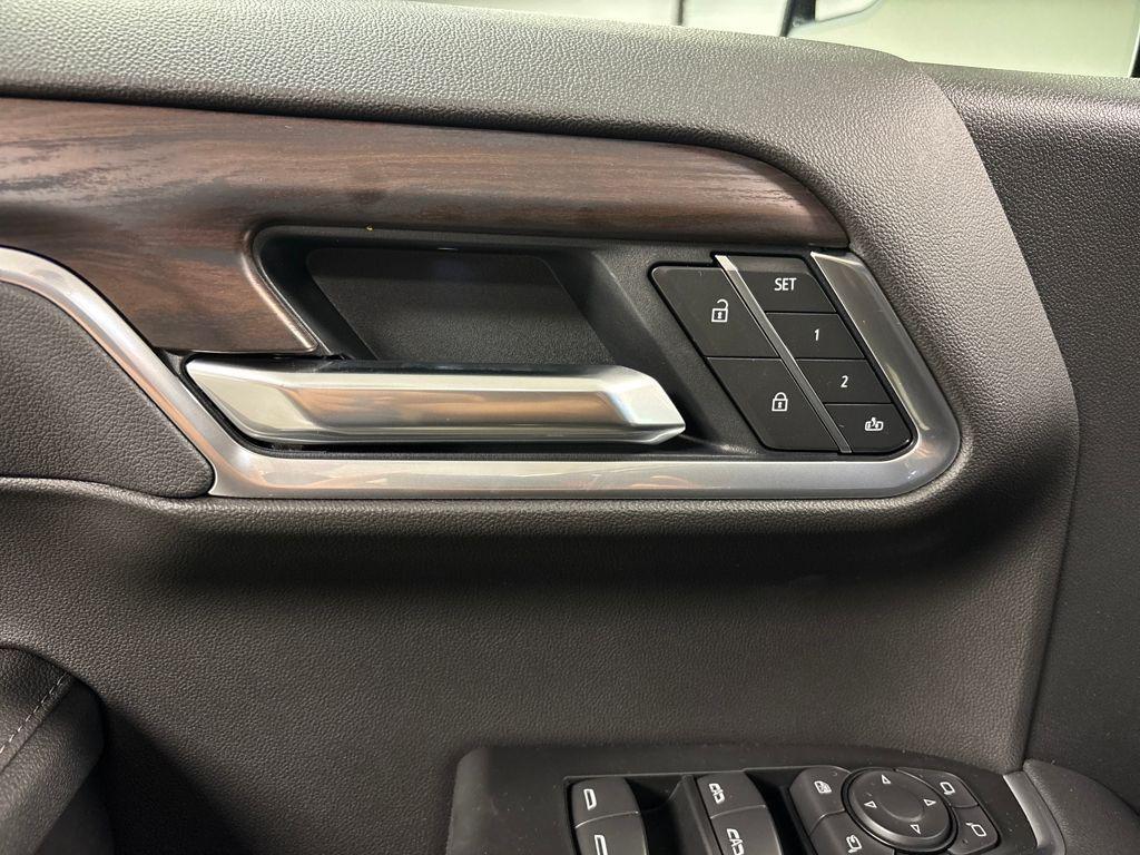 new 2026 GMC Sierra 1500 car, priced at $52,370