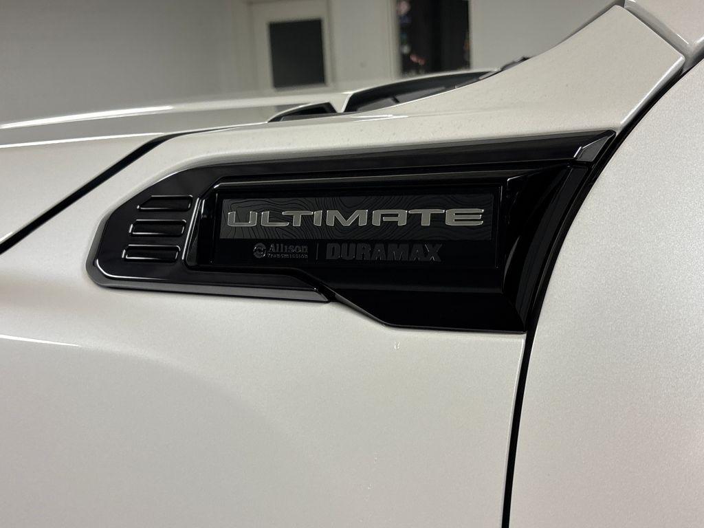 used 2025 GMC Sierra 2500 car, priced at $86,750