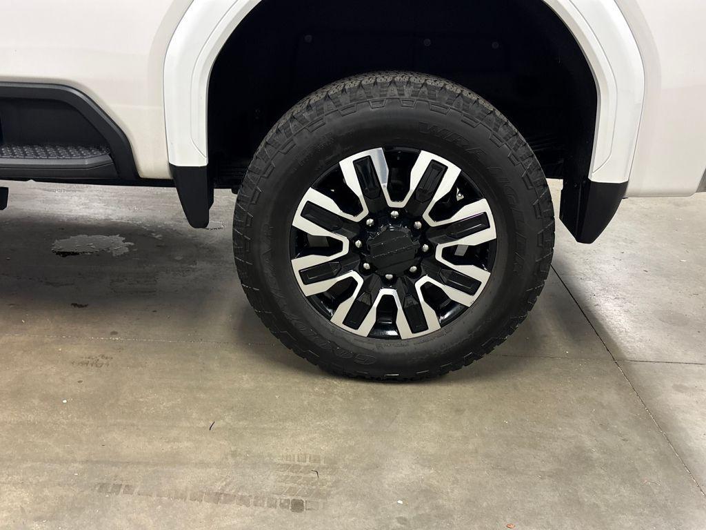 used 2025 GMC Sierra 2500 car, priced at $86,750