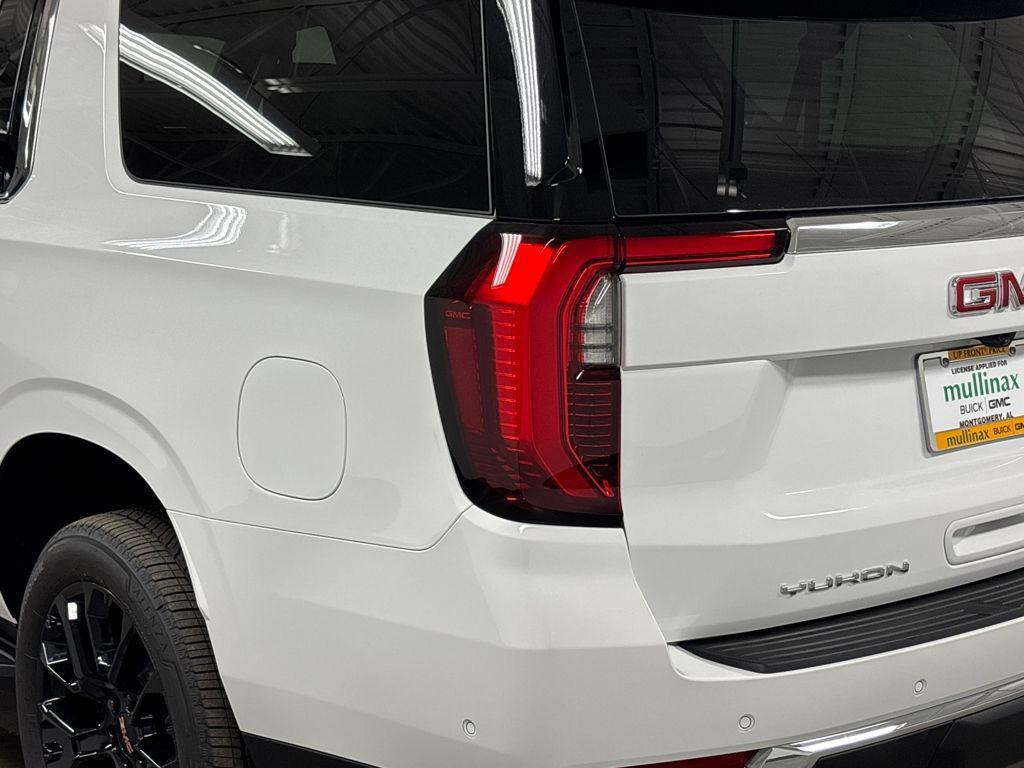 new 2026 GMC Yukon XL car, priced at $75,990