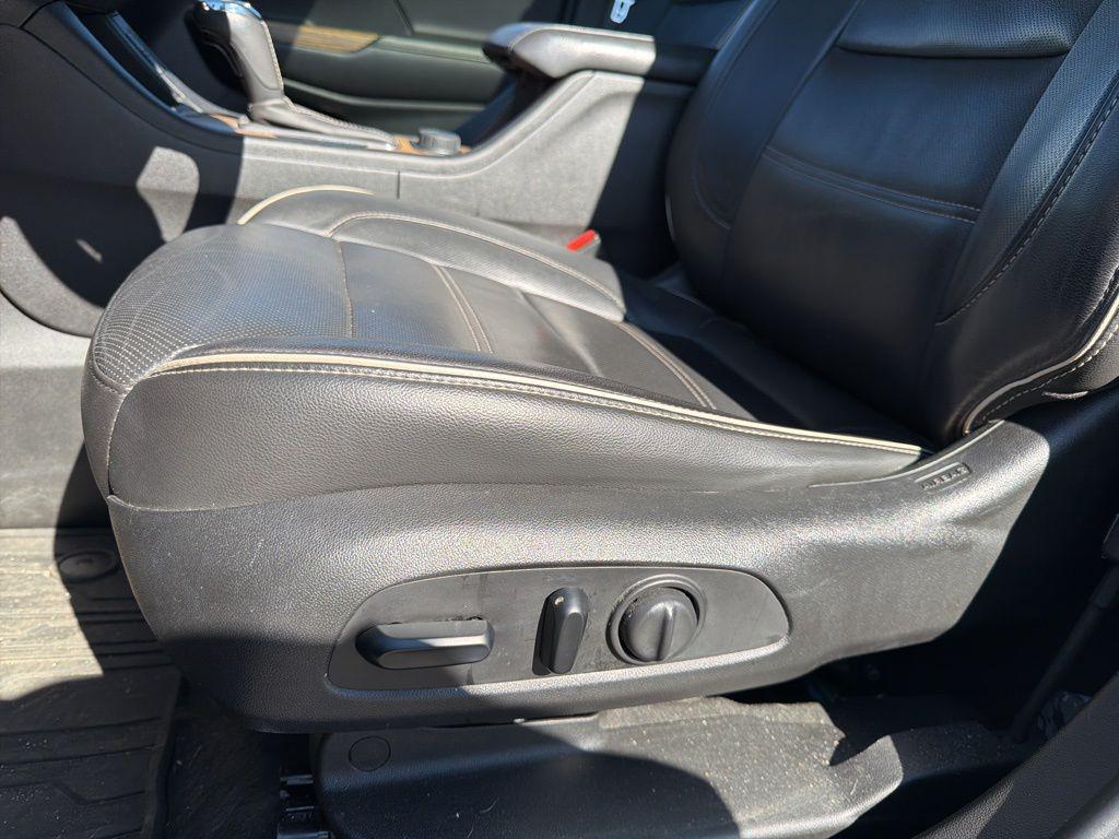 used 2019 GMC Acadia car, priced at $20,800