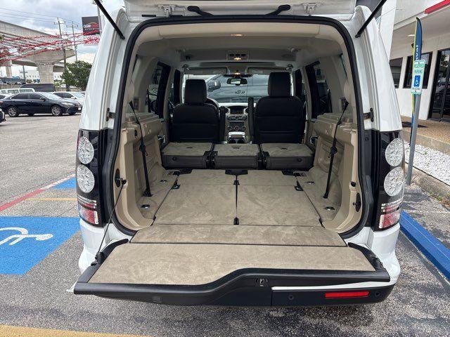 used 2016 Land Rover LR4 car, priced at $15,995