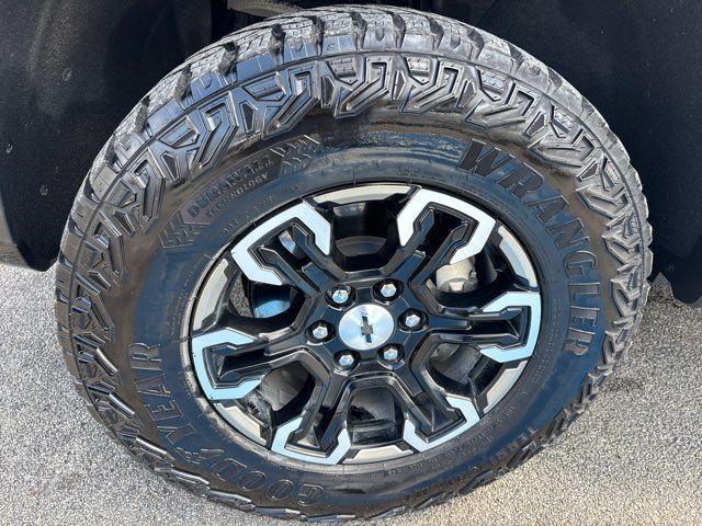 used 2025 Chevrolet Silverado 1500 car, priced at $58,995