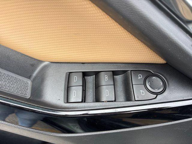 used 2025 Chevrolet Equinox car, priced at $32,998