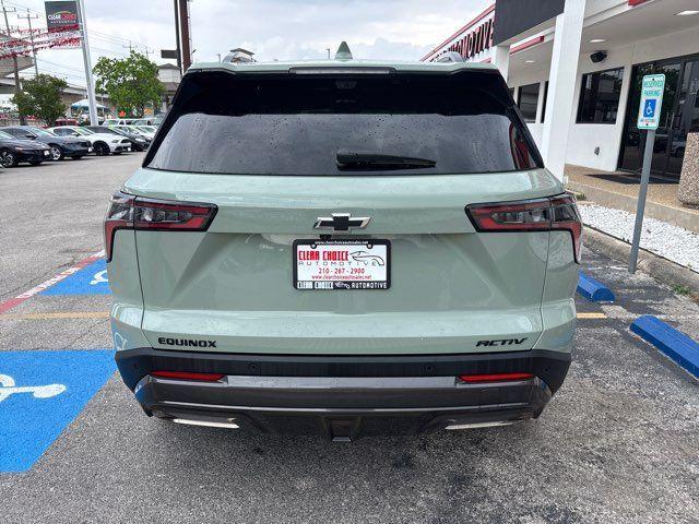 used 2025 Chevrolet Equinox car, priced at $32,998