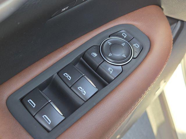 new 2026 Cadillac XT5 car, priced at $60,388