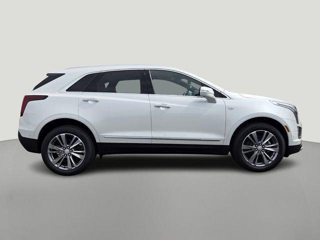new 2026 Cadillac XT5 car, priced at $61,043