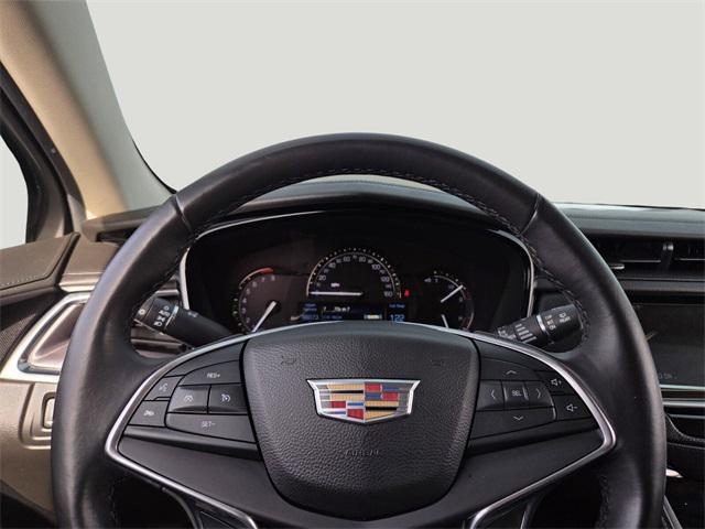 used 2017 Cadillac XT5 car, priced at $17,099