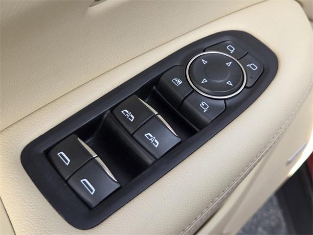 used 2017 Cadillac XT5 car, priced at $15,799