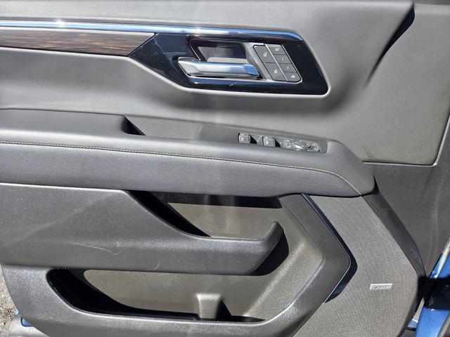 used 2025 Chevrolet Suburban car, priced at $62,799