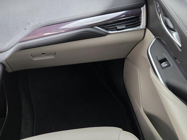 used 2022 Cadillac XT4 car, priced at $21,499