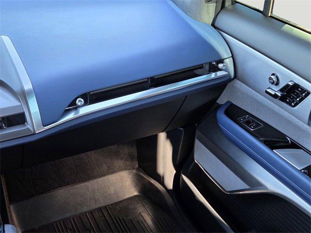 new 2026 Cadillac VISTIQ car, priced at $93,146